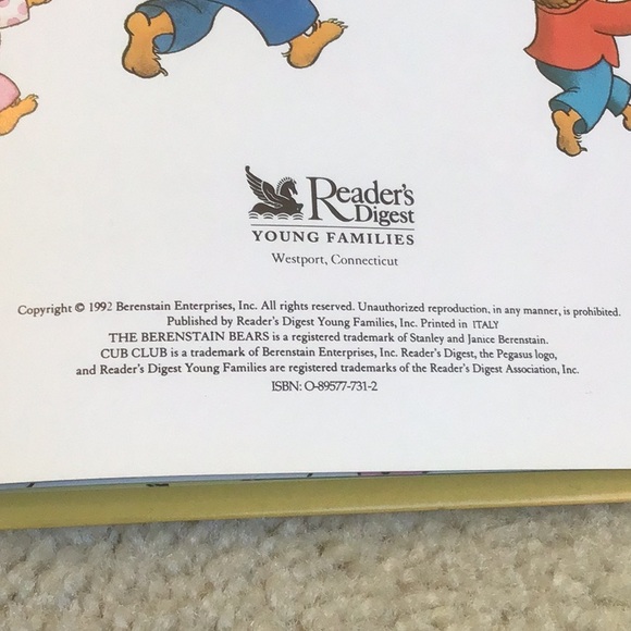 Two Vintage Berenstain Bears Hardcover Books, 1992 - Picture 9 of 13